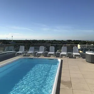 Quasar Apartman